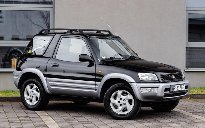 Toyota RAV4 cena 34500 przebieg: 140380, rok produkcji 1999 z Radom małe 781